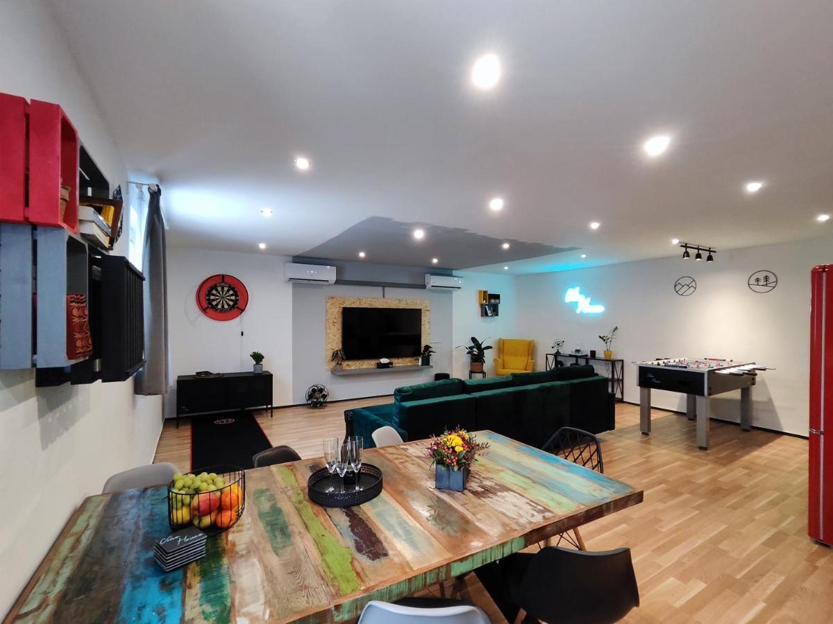 Apartment Vibe House *